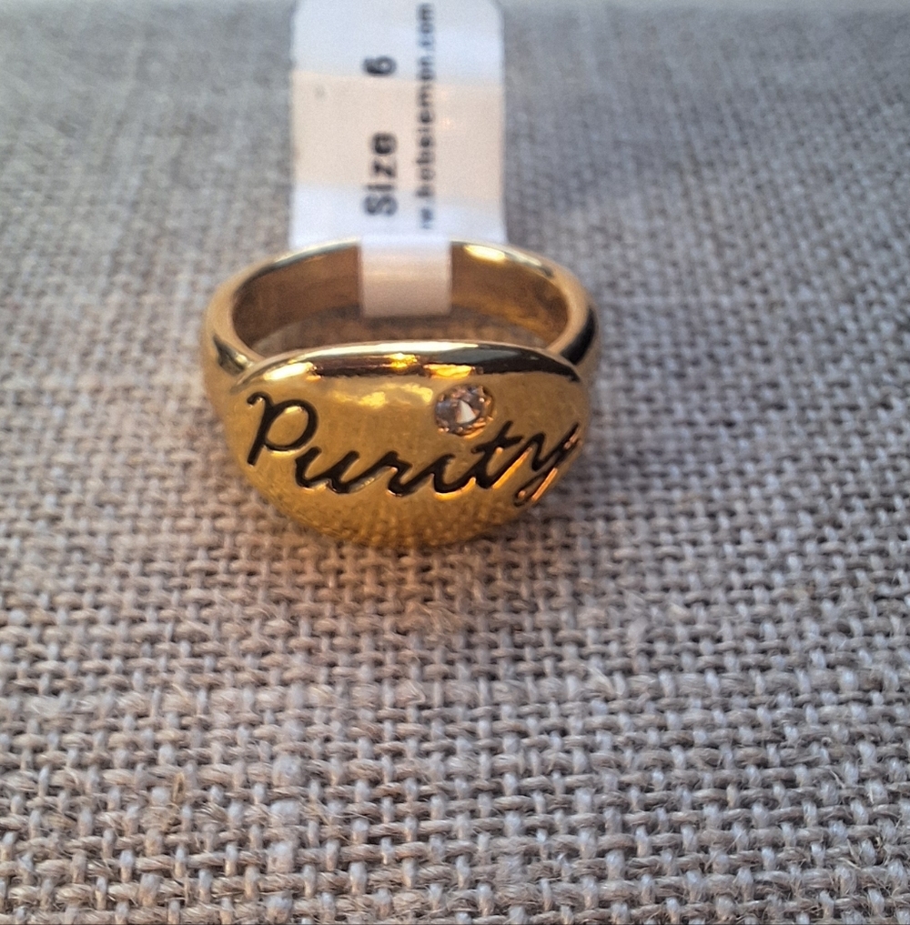 Gold 'Purity' Ring with Sparkling Accent Size 6 Bob Siemon Design